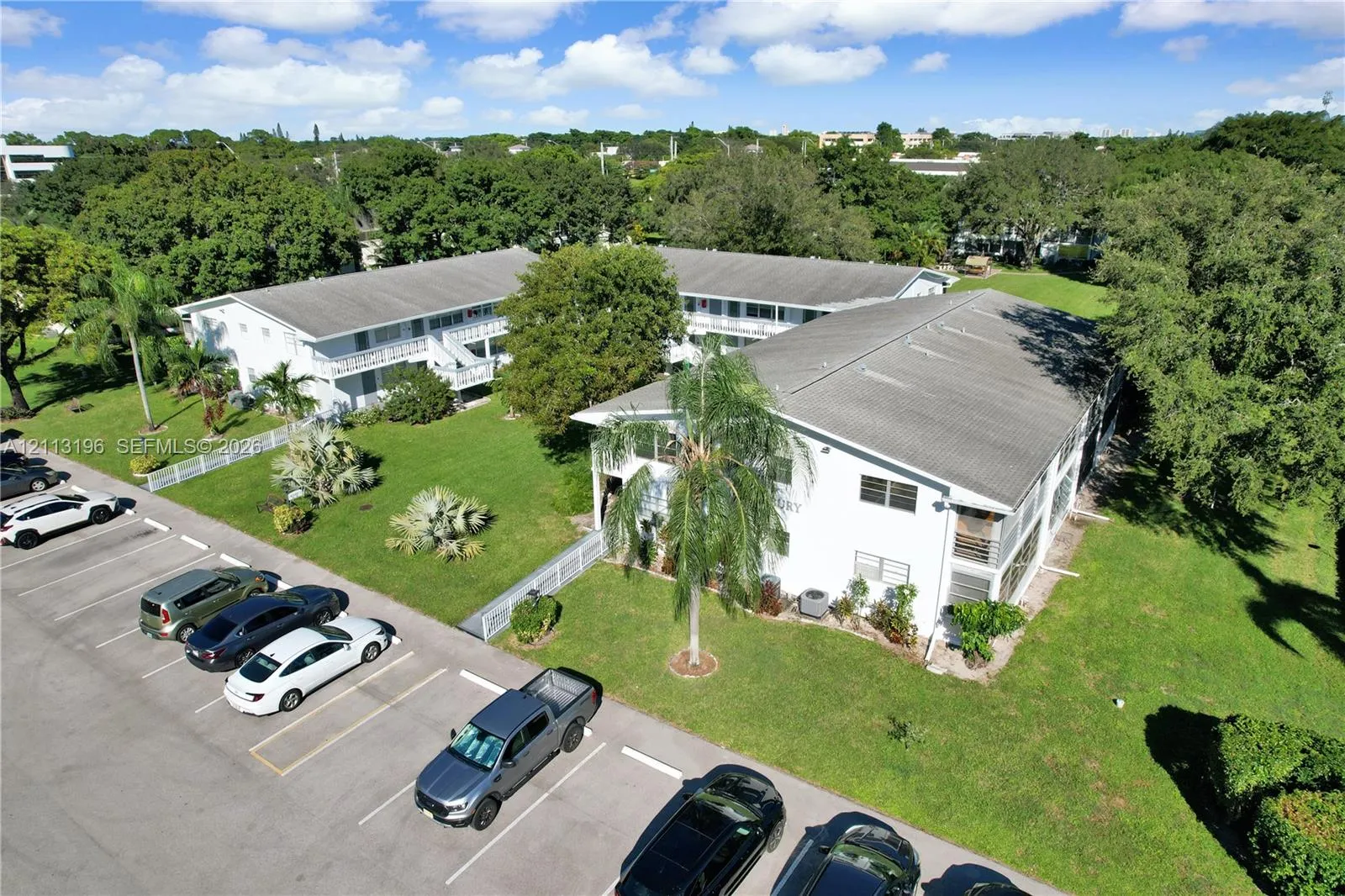 182 Westbury J #182