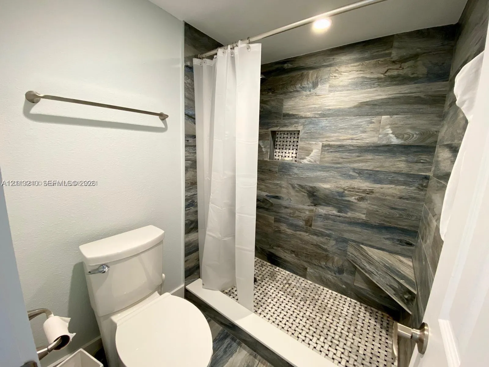 5200 N Ocean Boulevard #809D