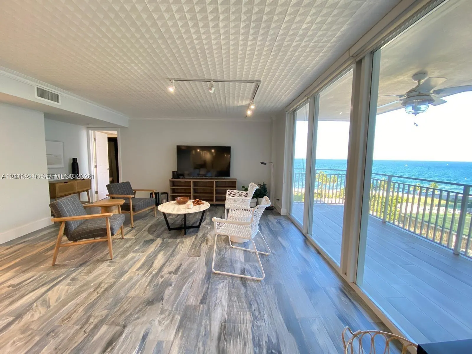 5200 N Ocean Boulevard #809D