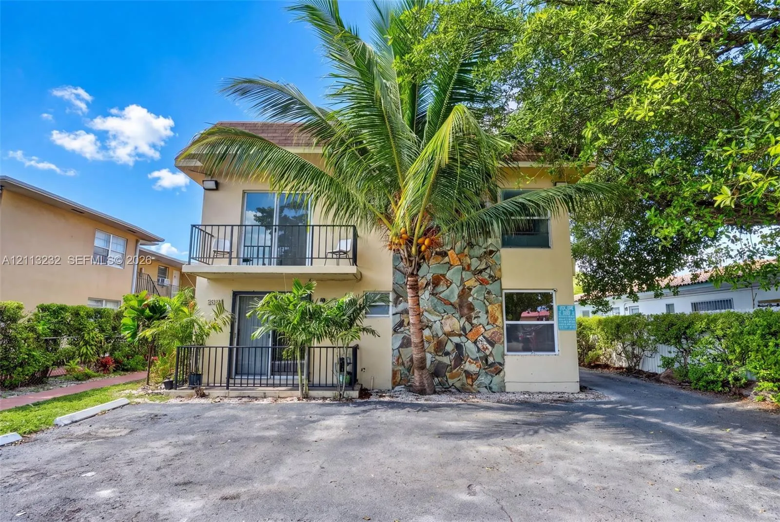 1619 NW 1st Street