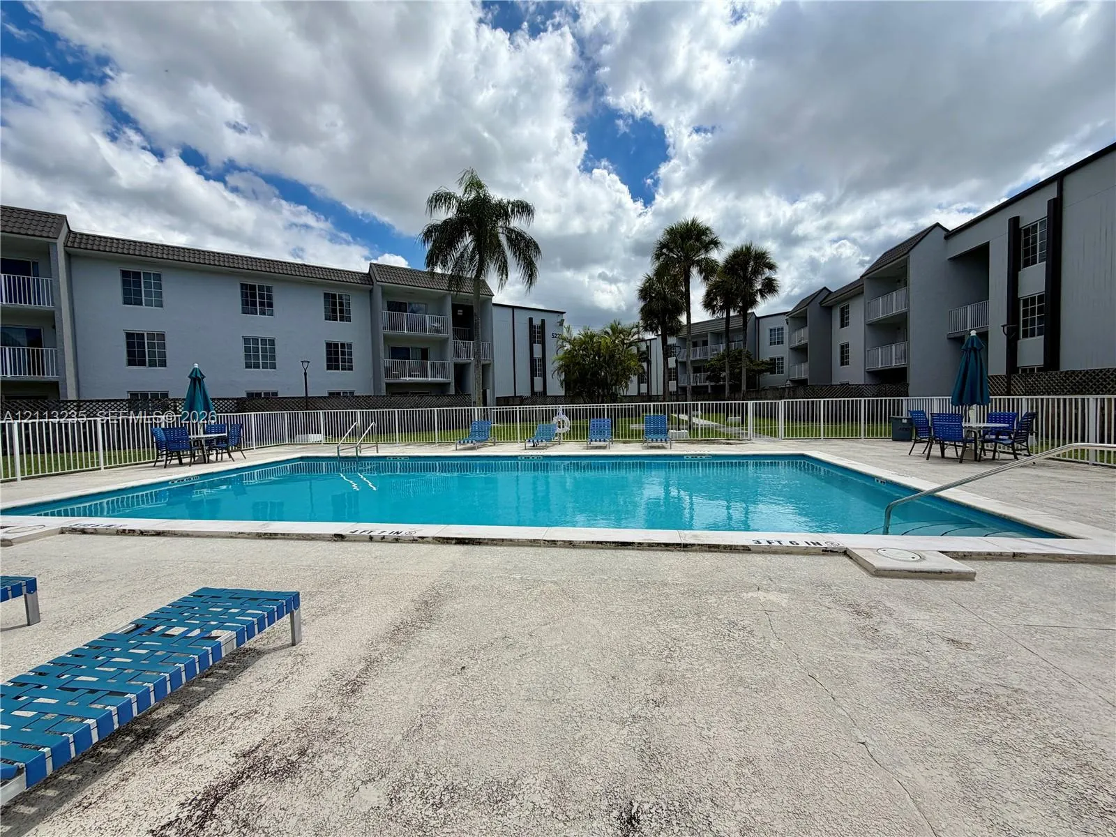 5241 Geneva Way #203
