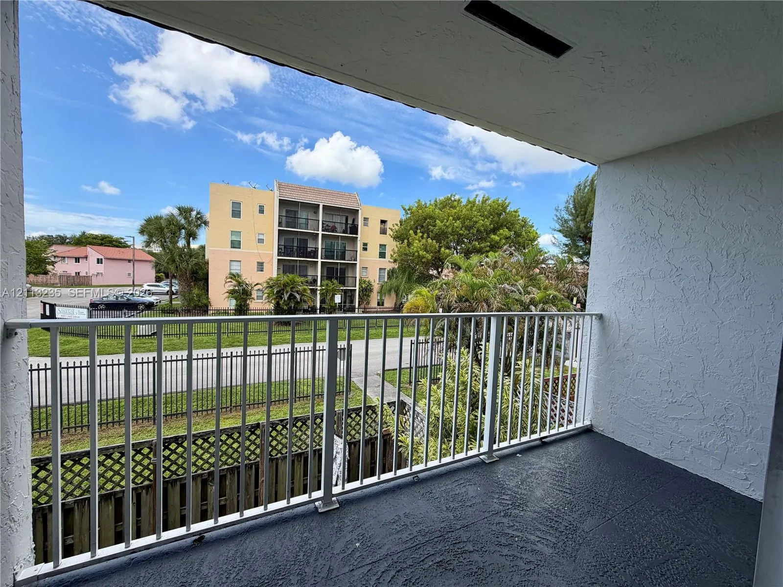 5241 Geneva Way #203