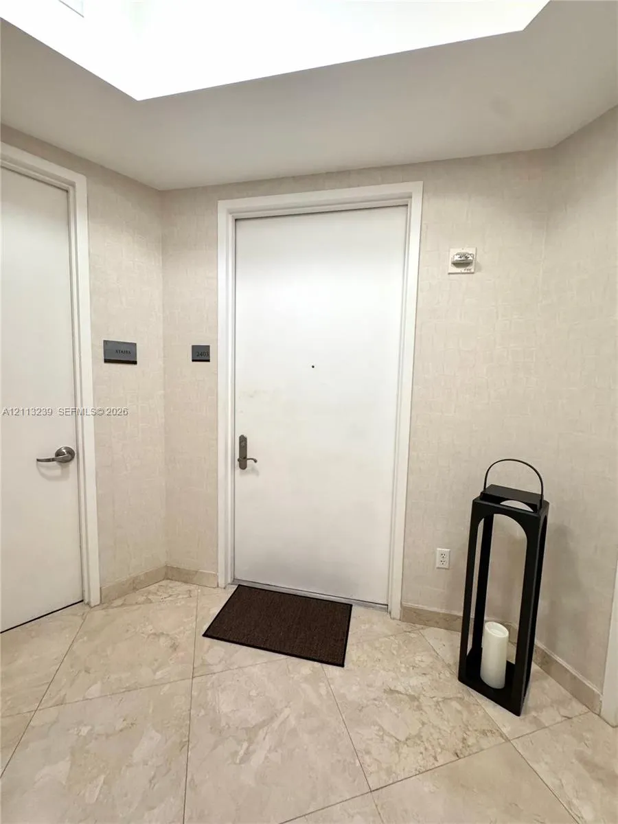 16001 Collins Avenue #2403