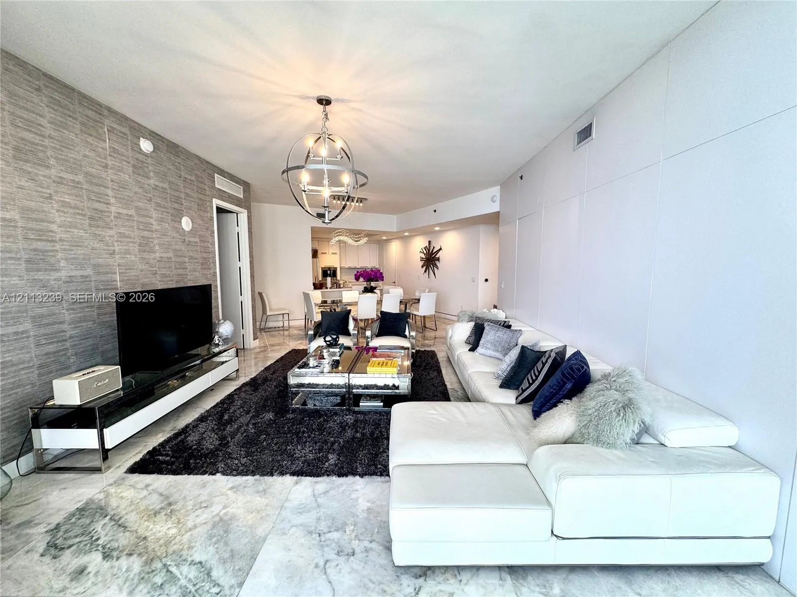 16001 Collins Avenue #2403