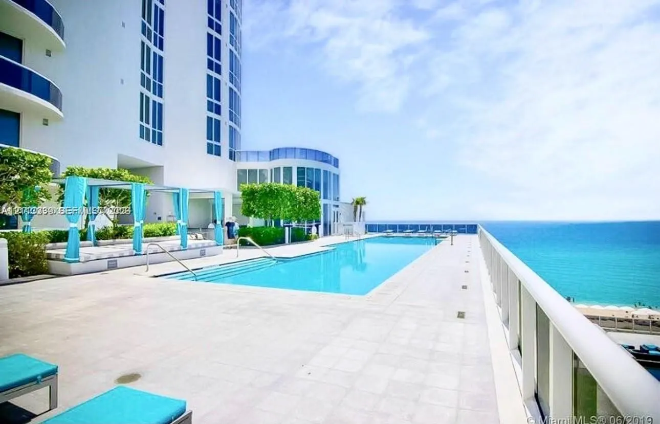 16001 Collins Avenue #2403
