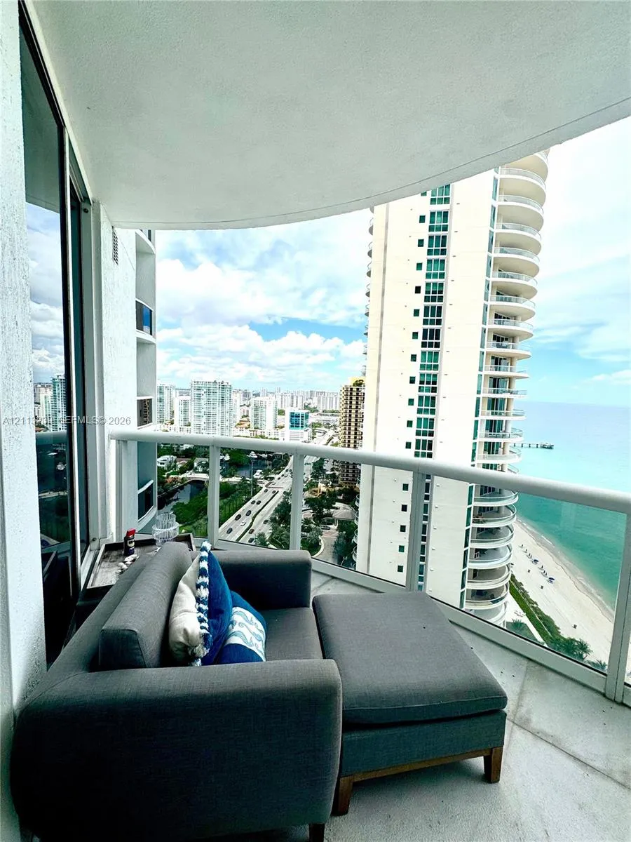 16001 Collins Avenue #2403