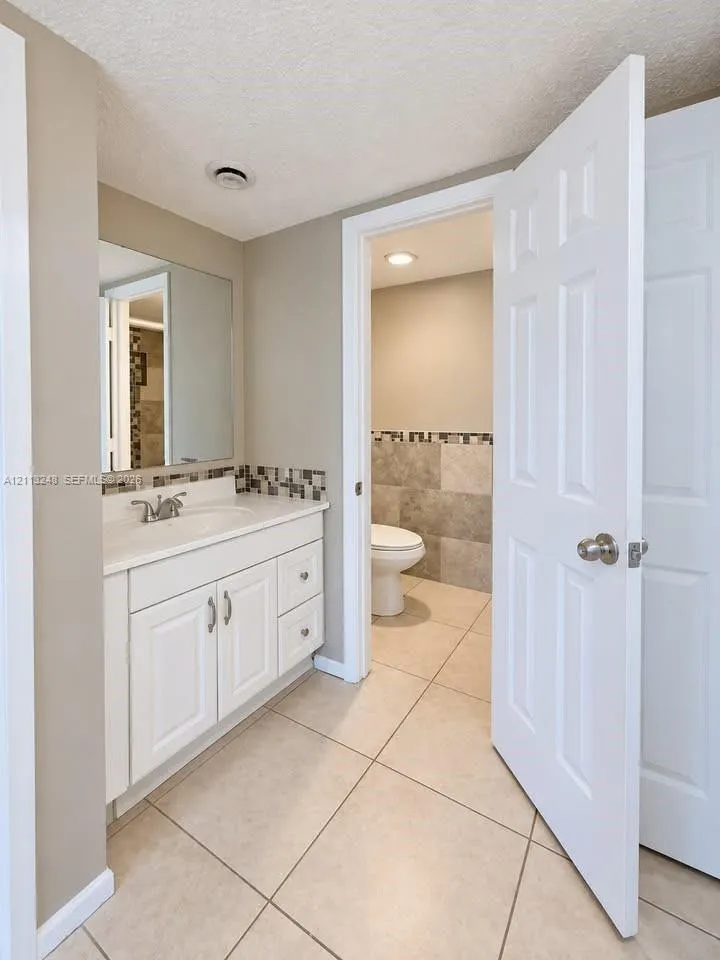 4848 NW 24th Court #436