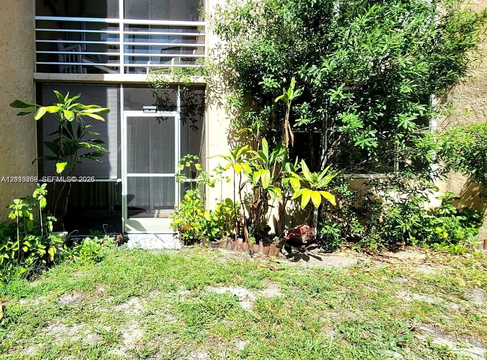 9410 Live Oak Place #109