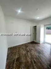 11450 SW 42nd Terrace #studio
