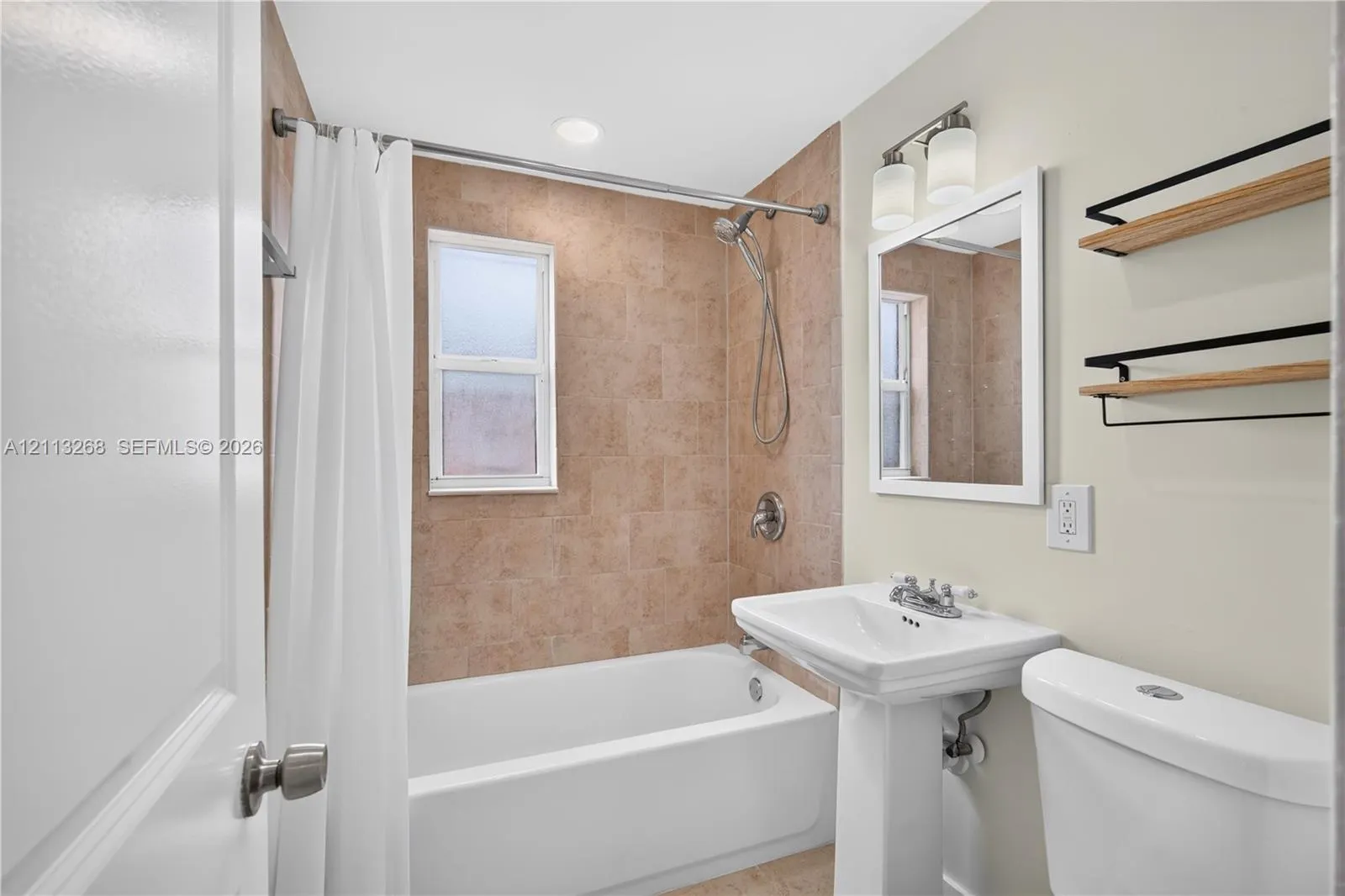 3600 SW 10th Street #1A
