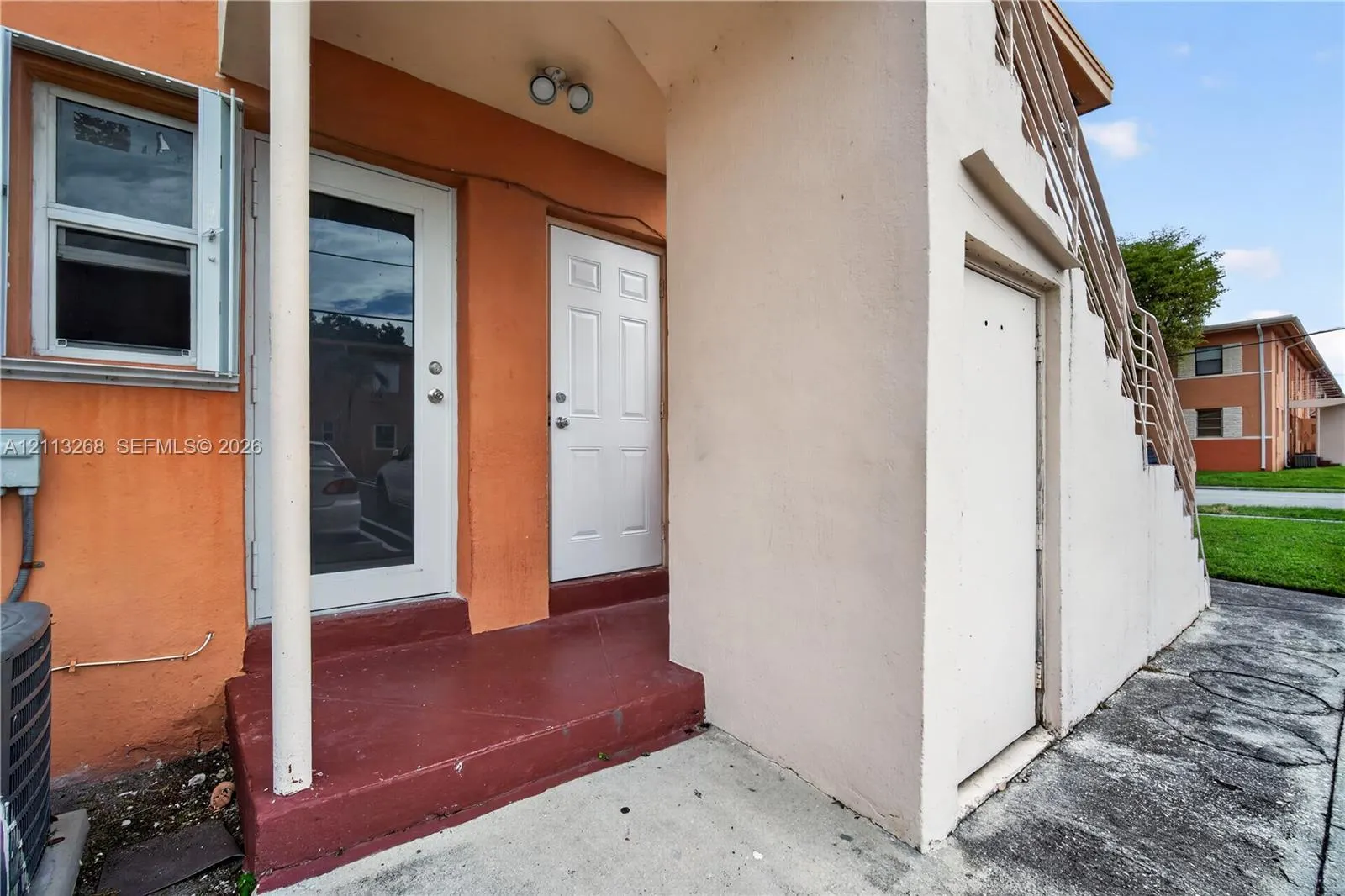 3600 SW 10th Street #1A
