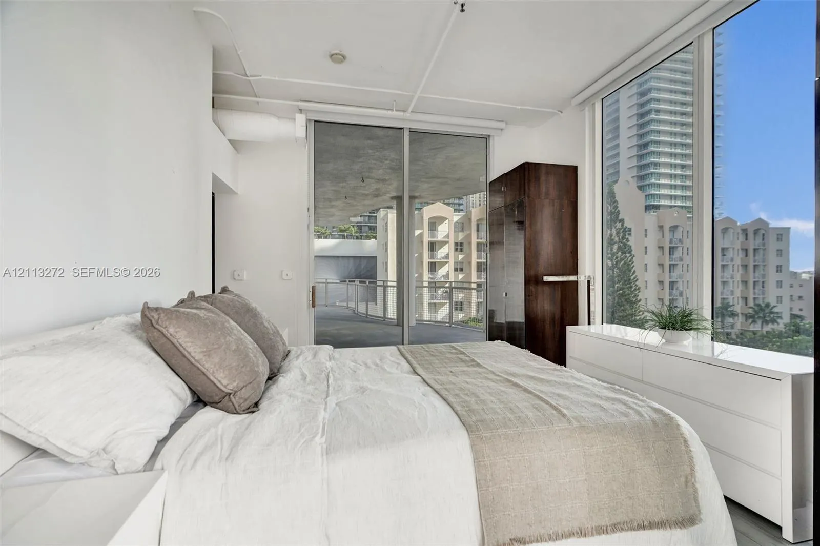 444 NE 30th Street #708