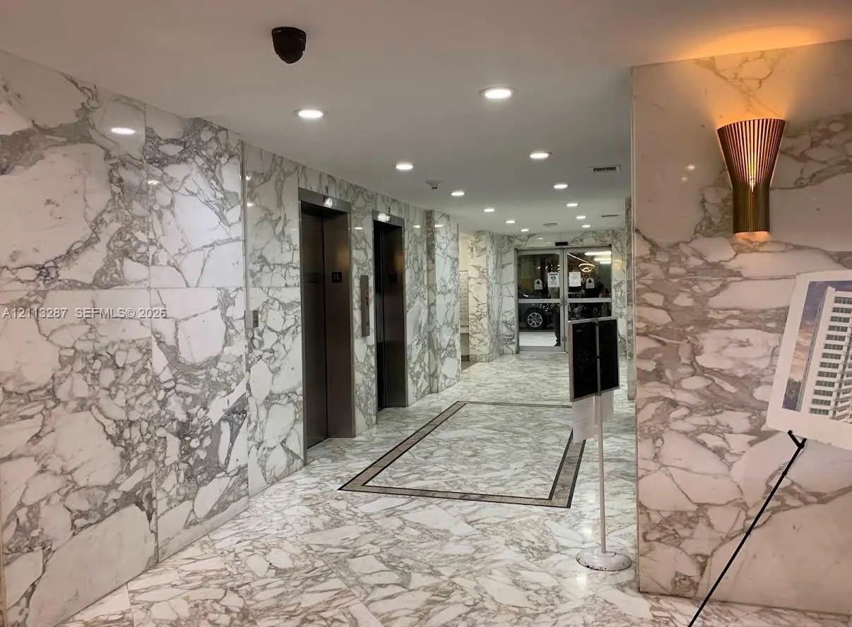 7135 Collins Avenue #331