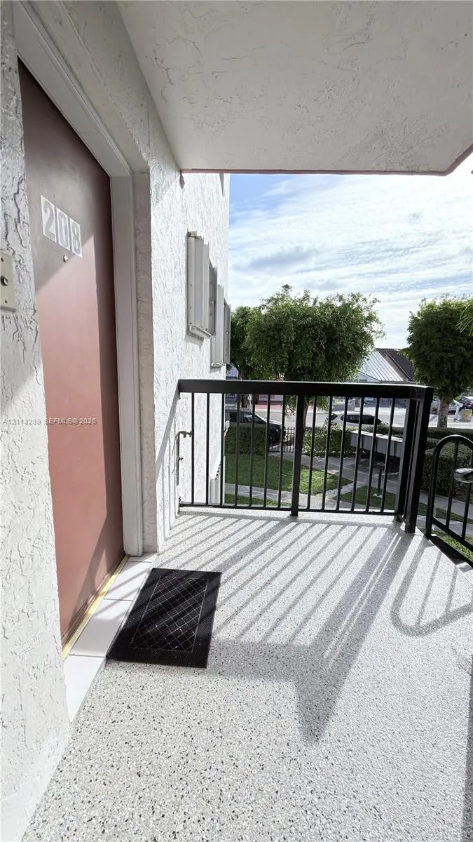 5460 W 21st Court #208