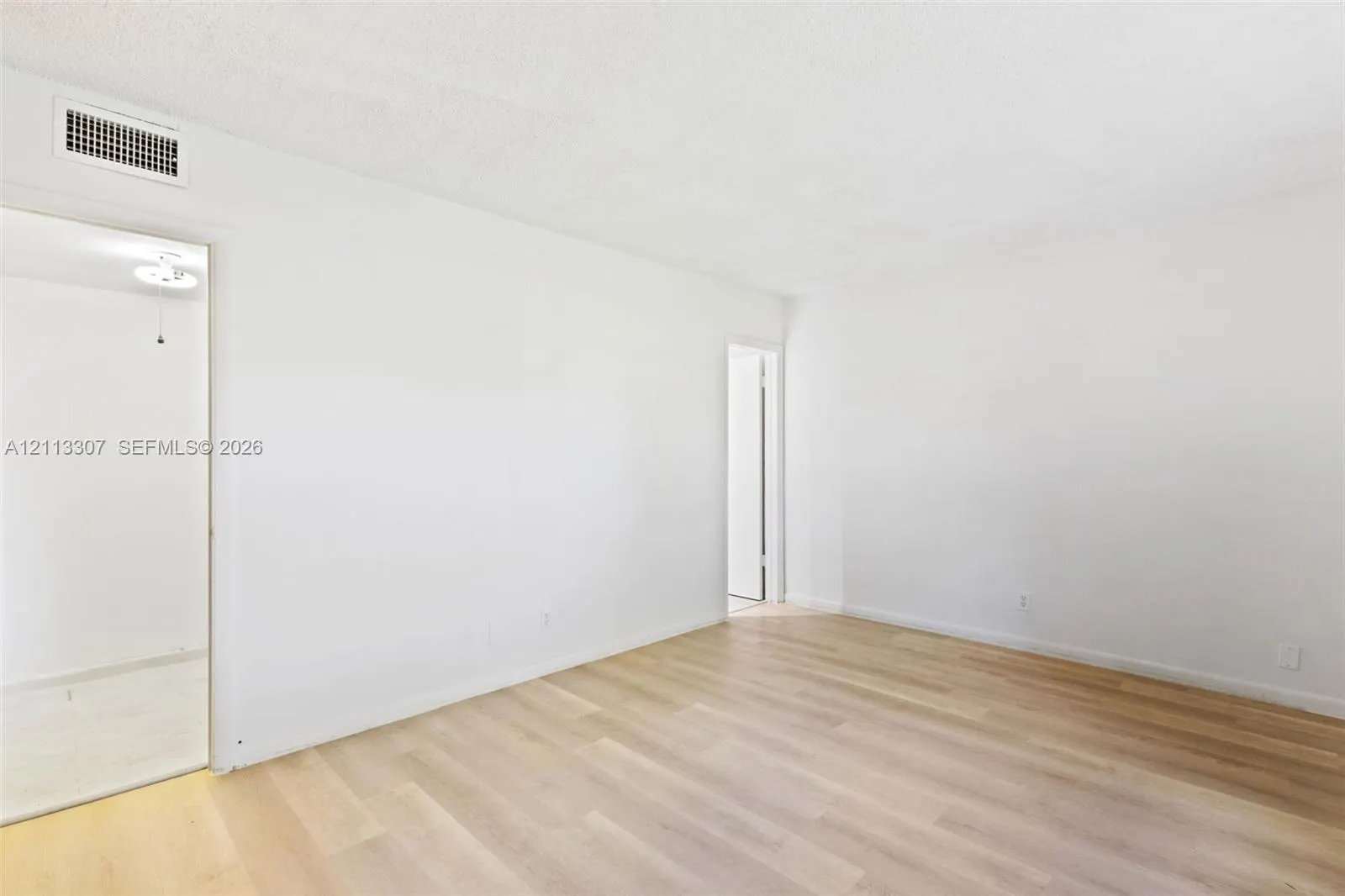 7605 NW 5th Place #103