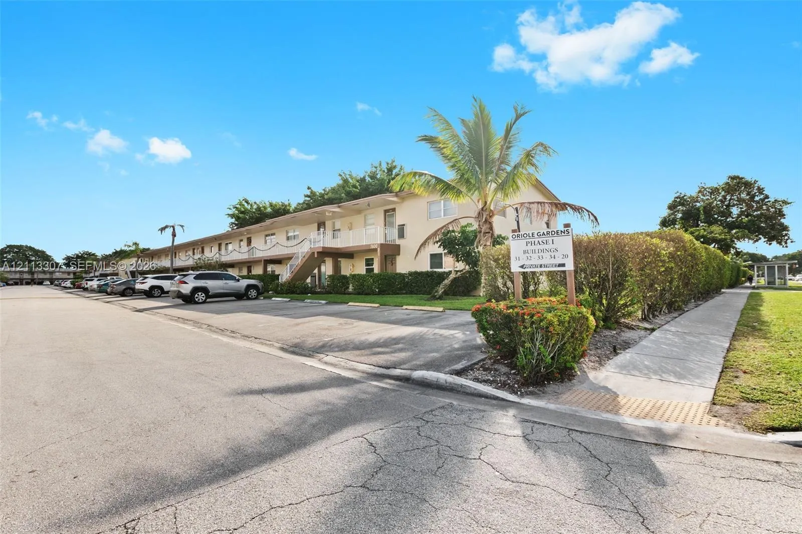 7605 NW 5th Place #103