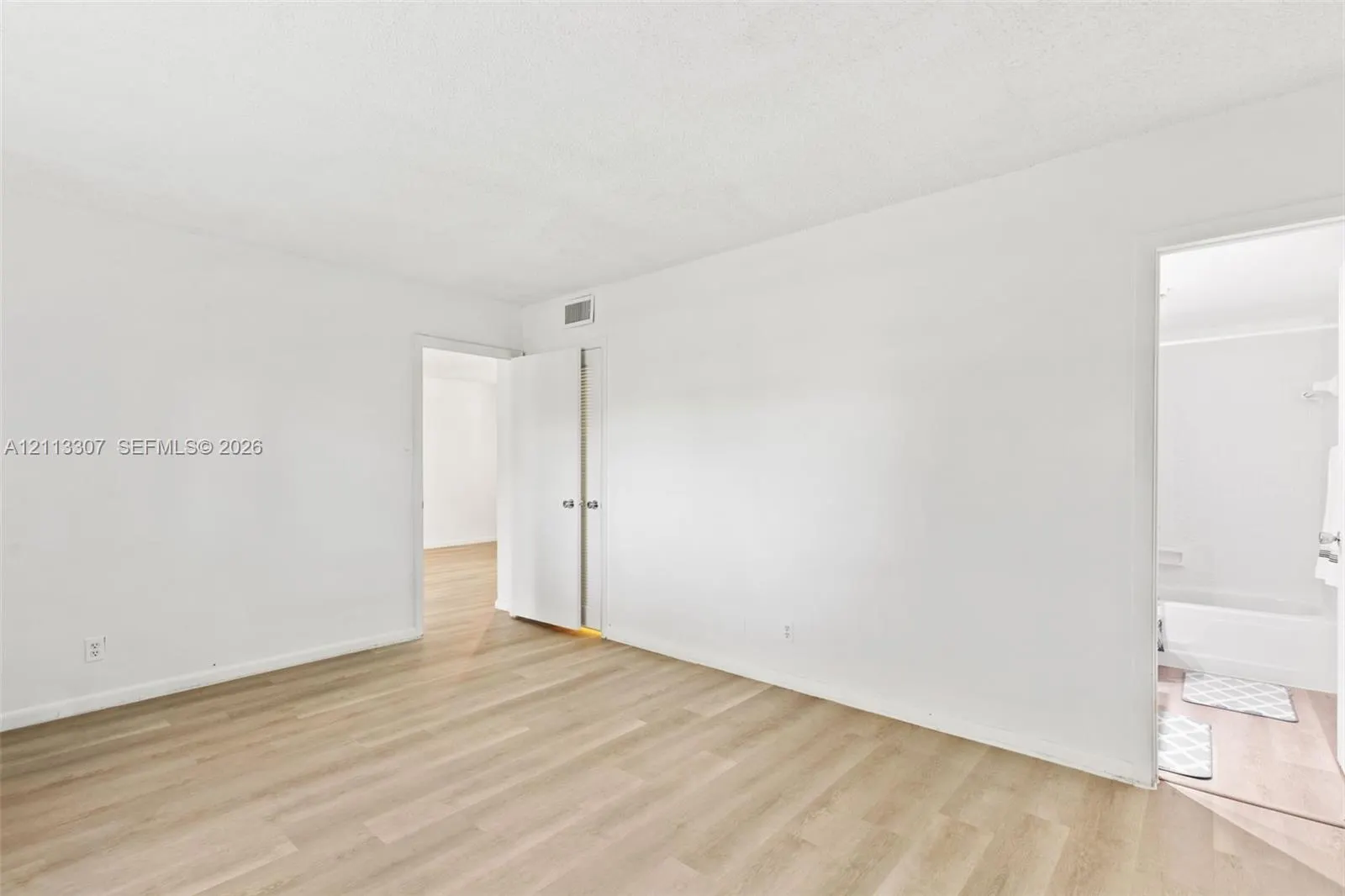 7605 NW 5th Place #103