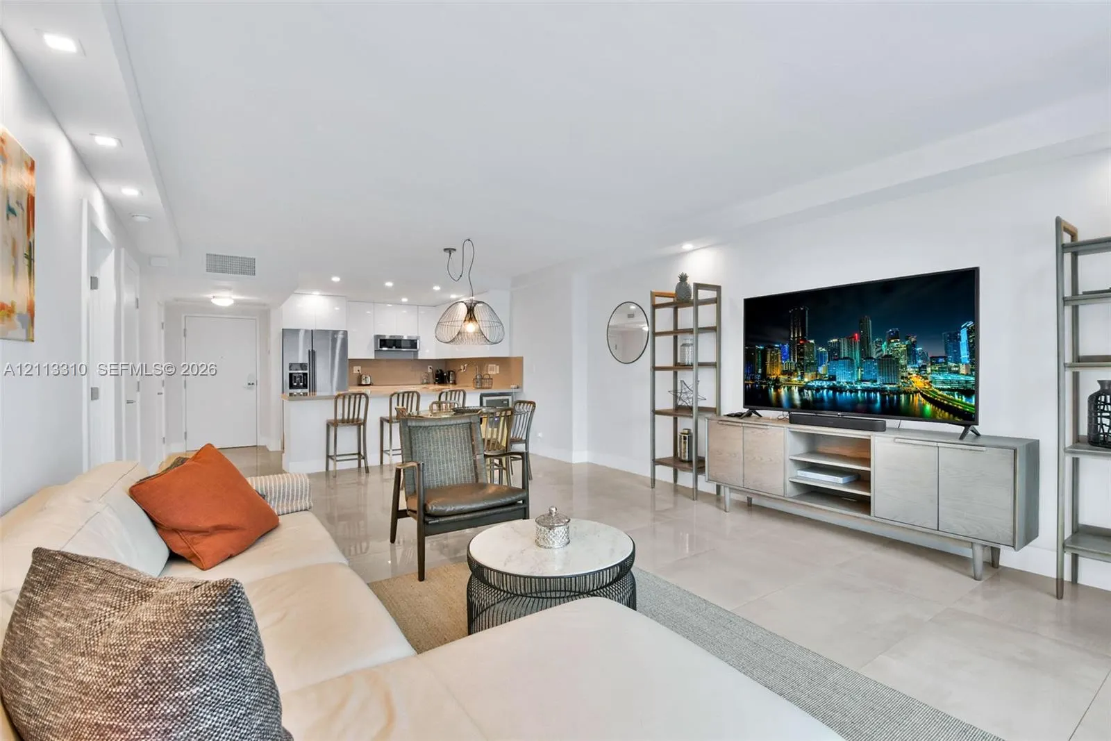 2301 Collins Avenue #303