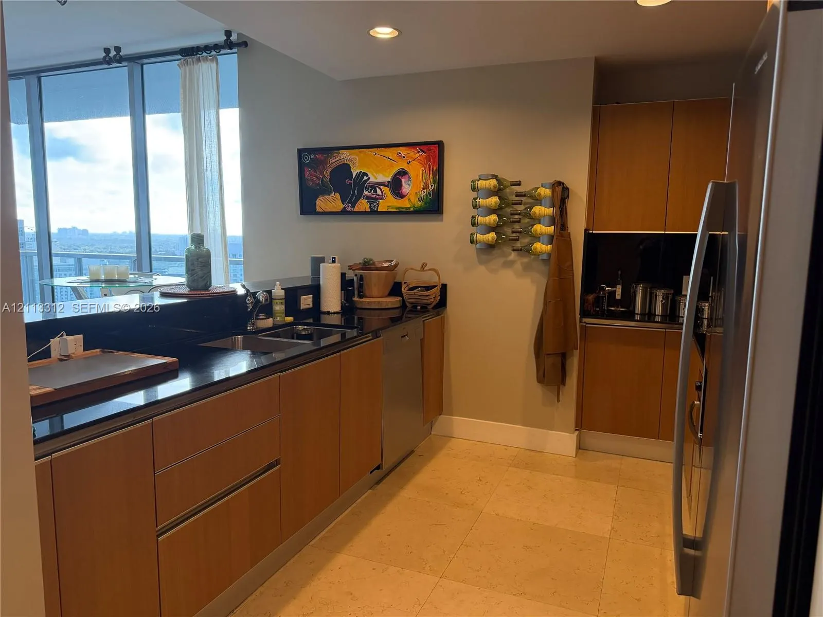 1050 Brickell Avenue #2414
