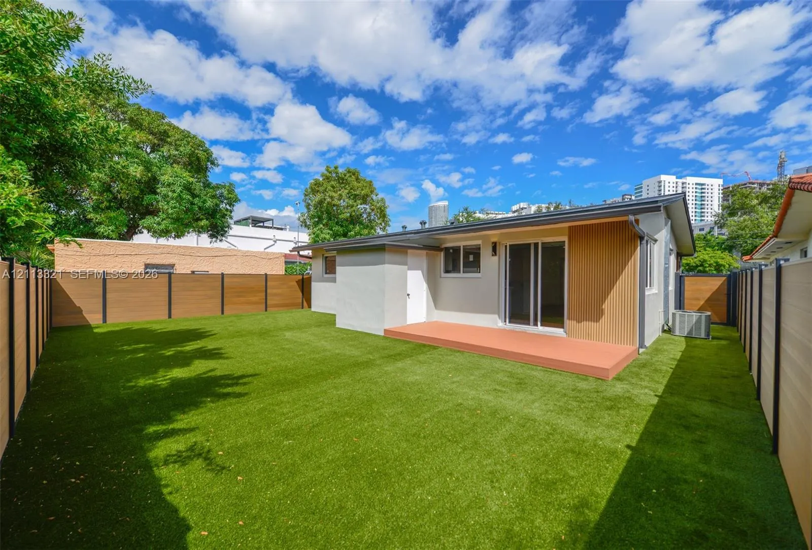 350 SW 17th Road #350