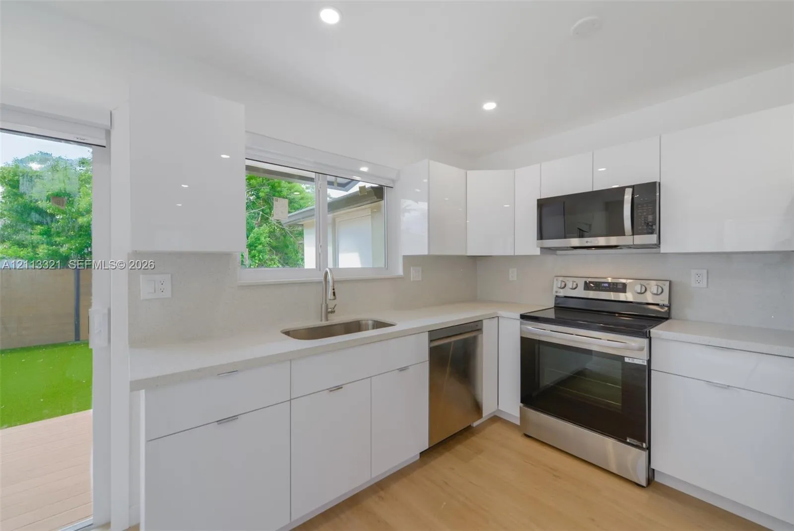 350 SW 17th Road #350