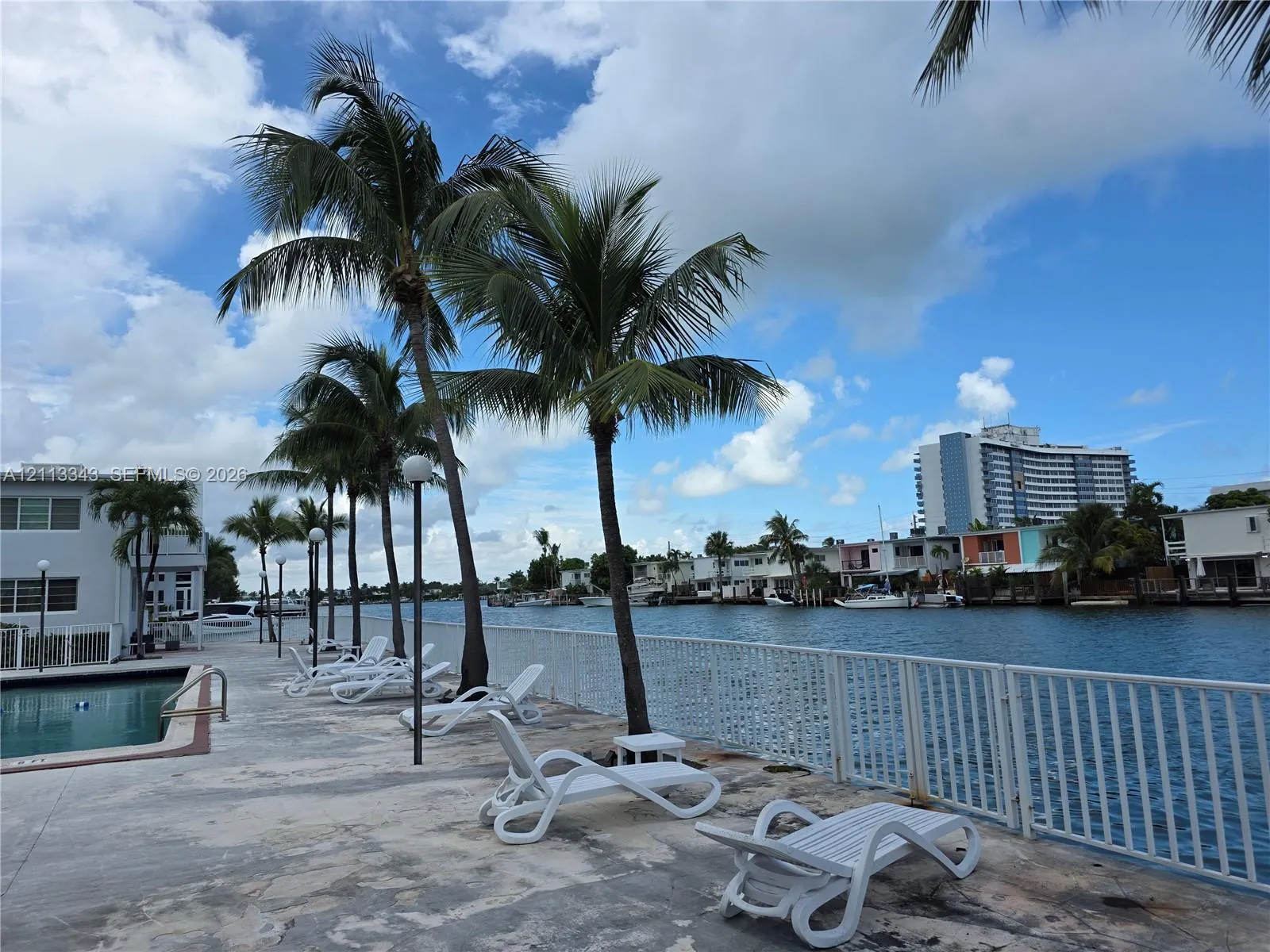 7207 Bay Drive #2