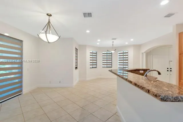 2602 Center Ct Drive #2-27