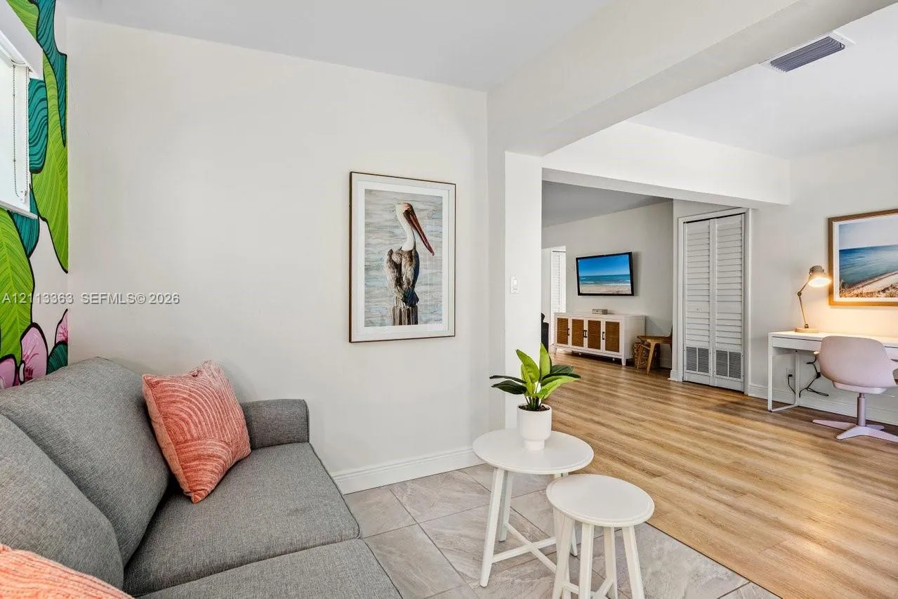 617 NE 9th Avenue #72