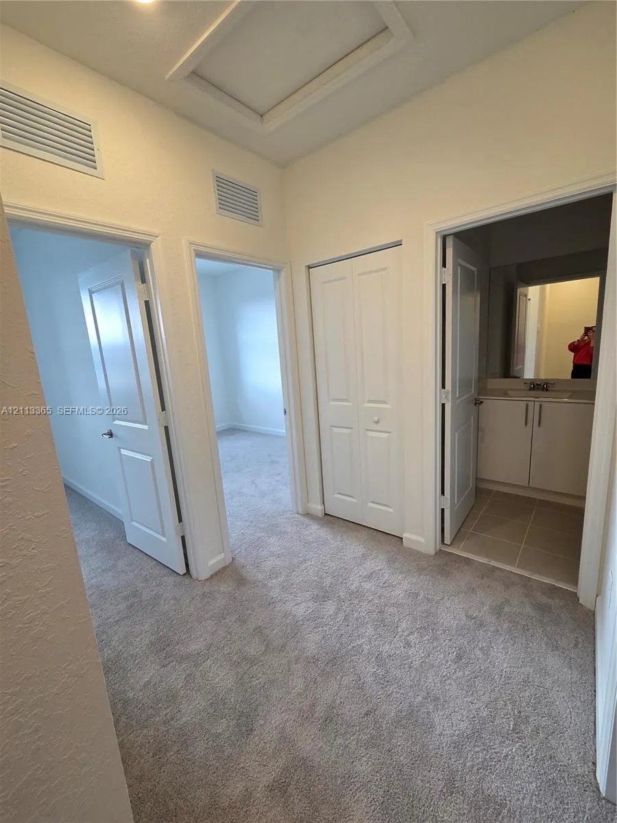 1126 SE 2nd Terrace