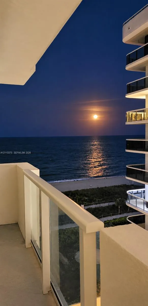 9499 Collins Avenue #904