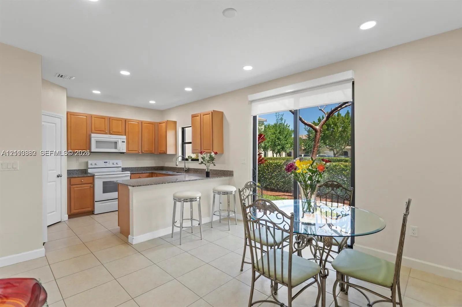 385 NE 194th Terrace #385
