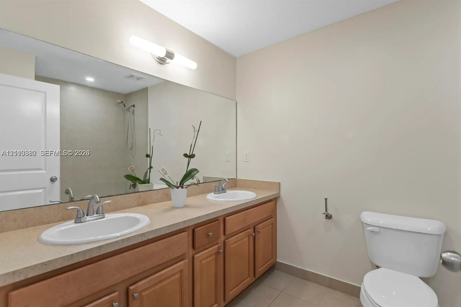 385 NE 194th Terrace #385