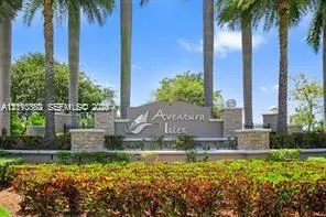 385 NE 194th Terrace #385