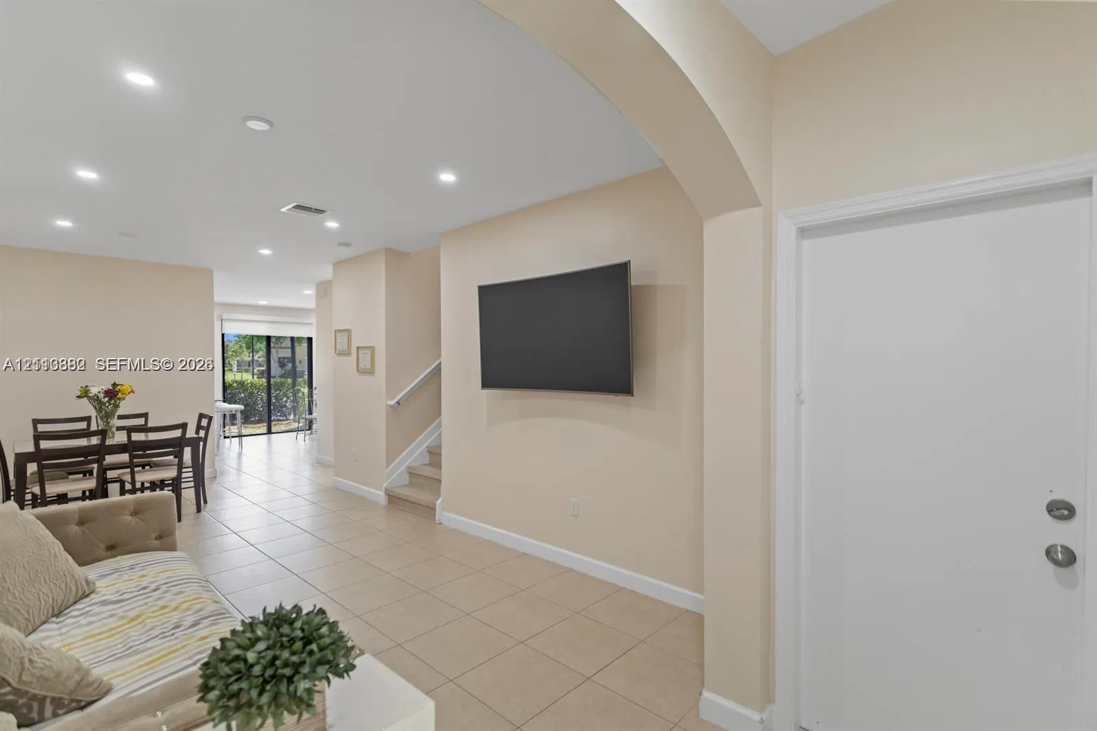 385 NE 194th Terrace #385