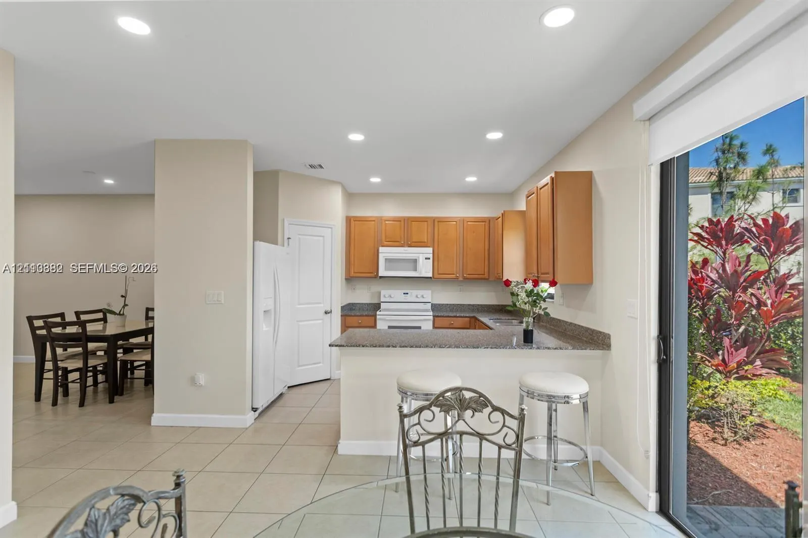 385 NE 194th Terrace #385