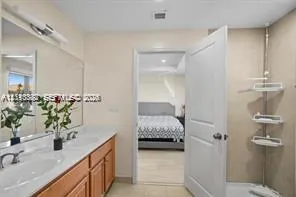 385 NE 194th Terrace #385
