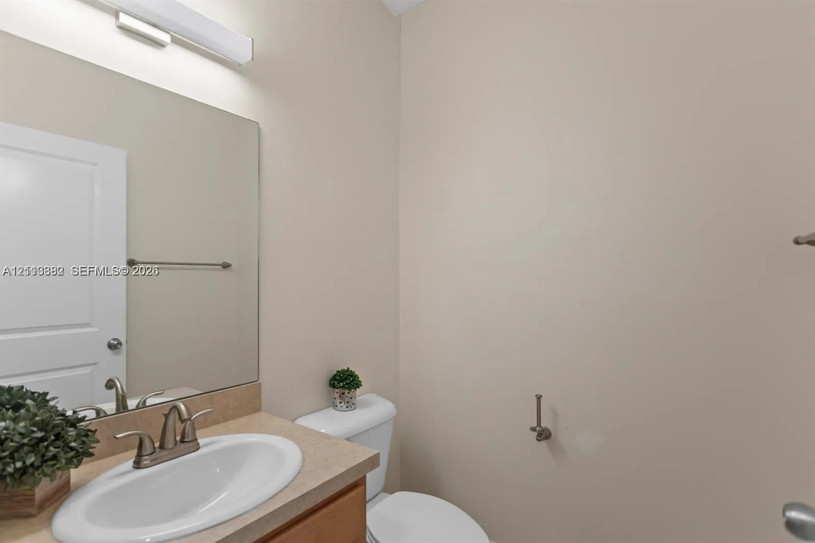 385 NE 194th Terrace #385