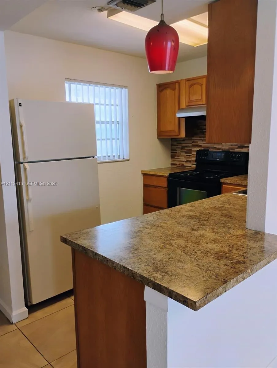 15600 NW 7th Avenue #615
