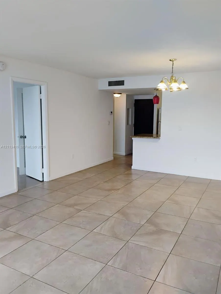 15600 NW 7th Avenue #615