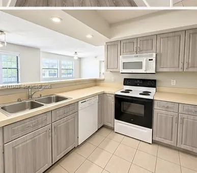 10360 SW 150th Court #12207