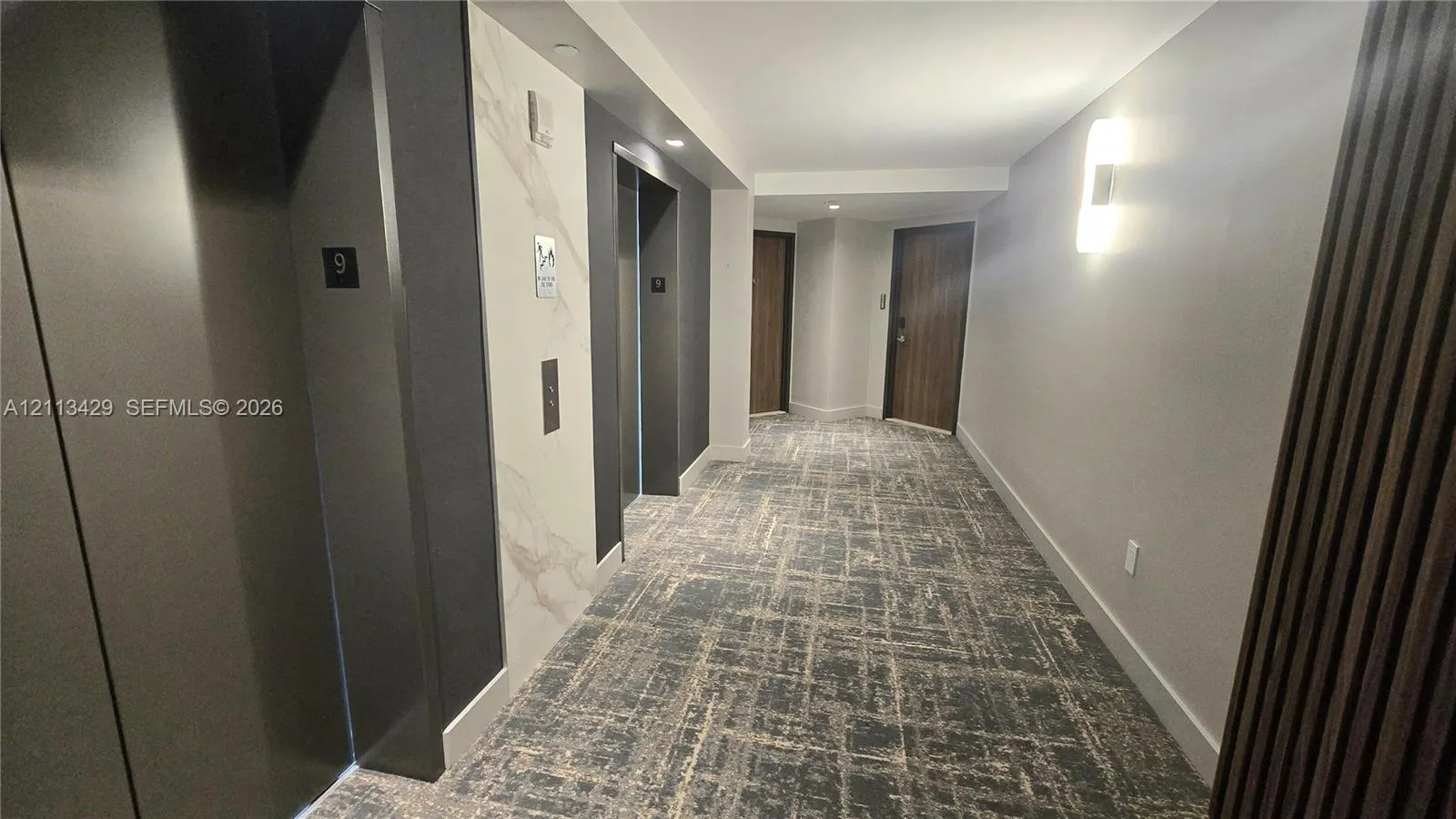 6365 Collins Avenue #909