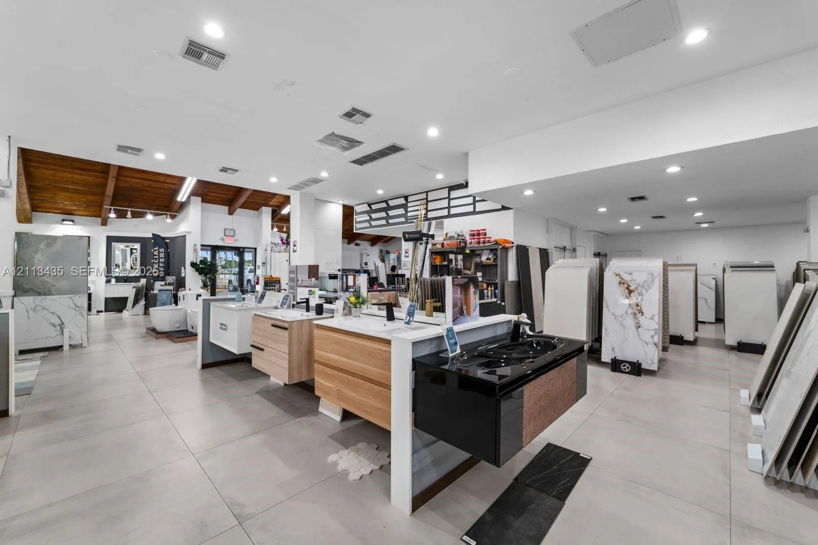 51 S Homestead Boulevard