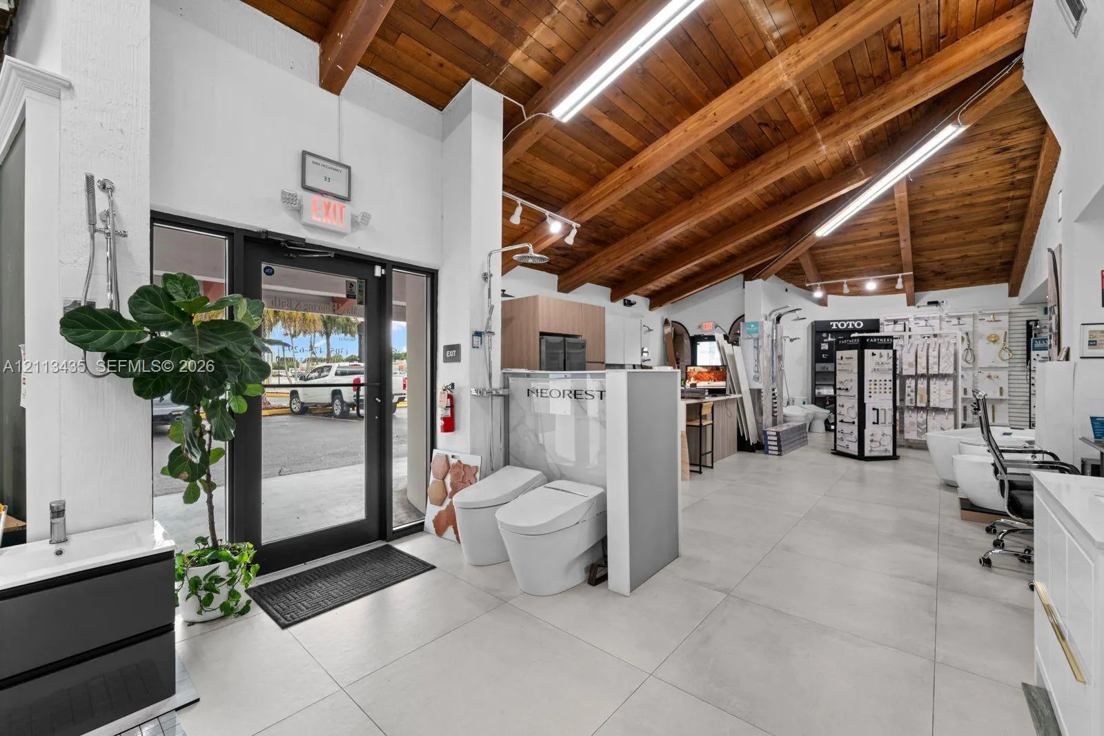 51 S Homestead Boulevard