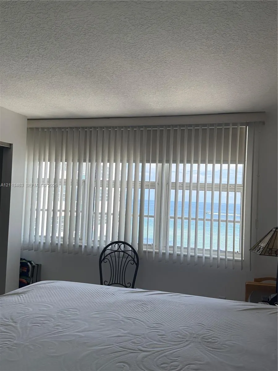 6917 Collins Avenue #711