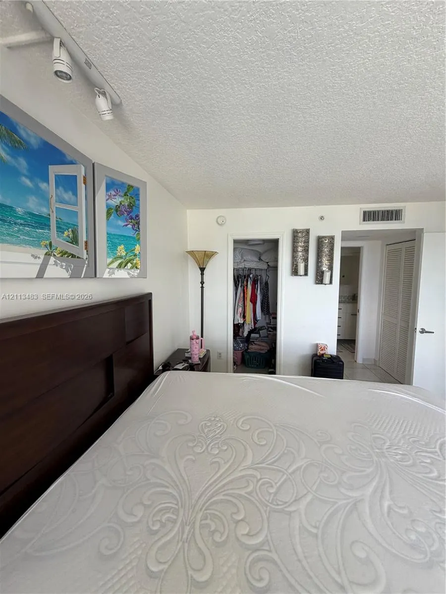 6917 Collins Avenue #711