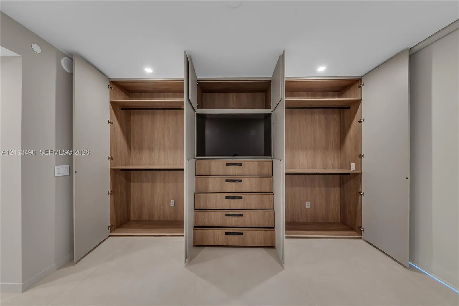 3535 S Ocean Drive #1003