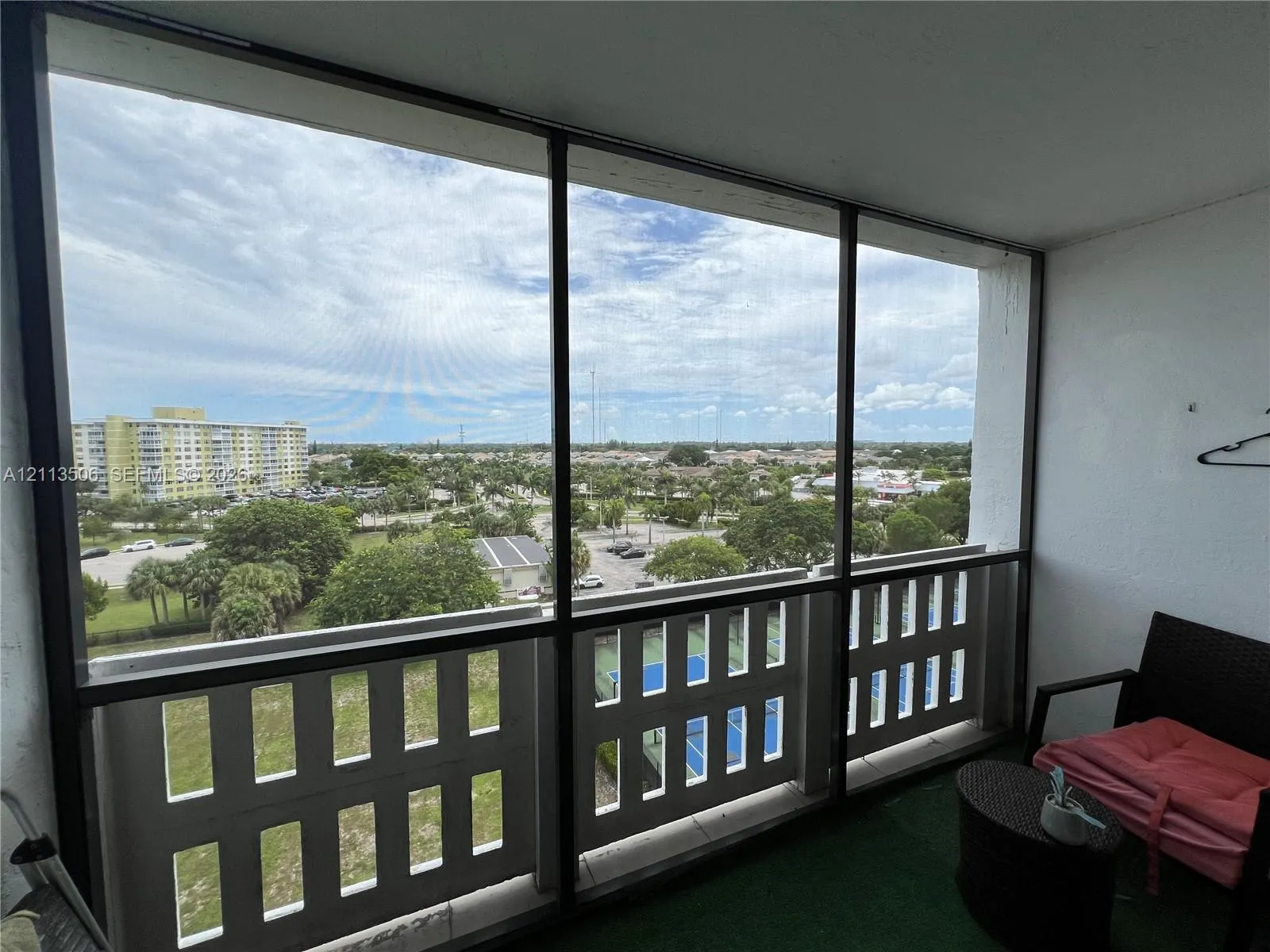 919 Hillcrest Drive #804