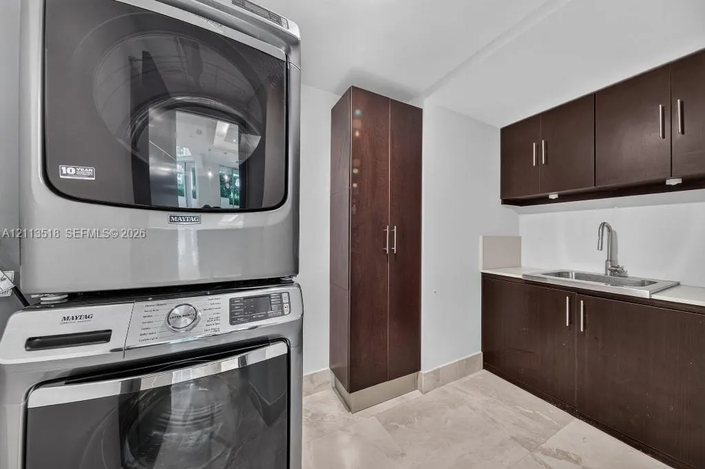 3131 NE 188th Street #1-303