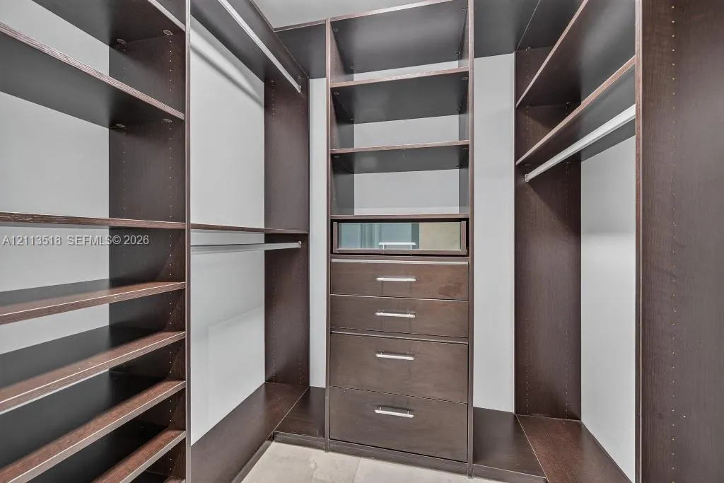 3131 NE 188th Street #1-303