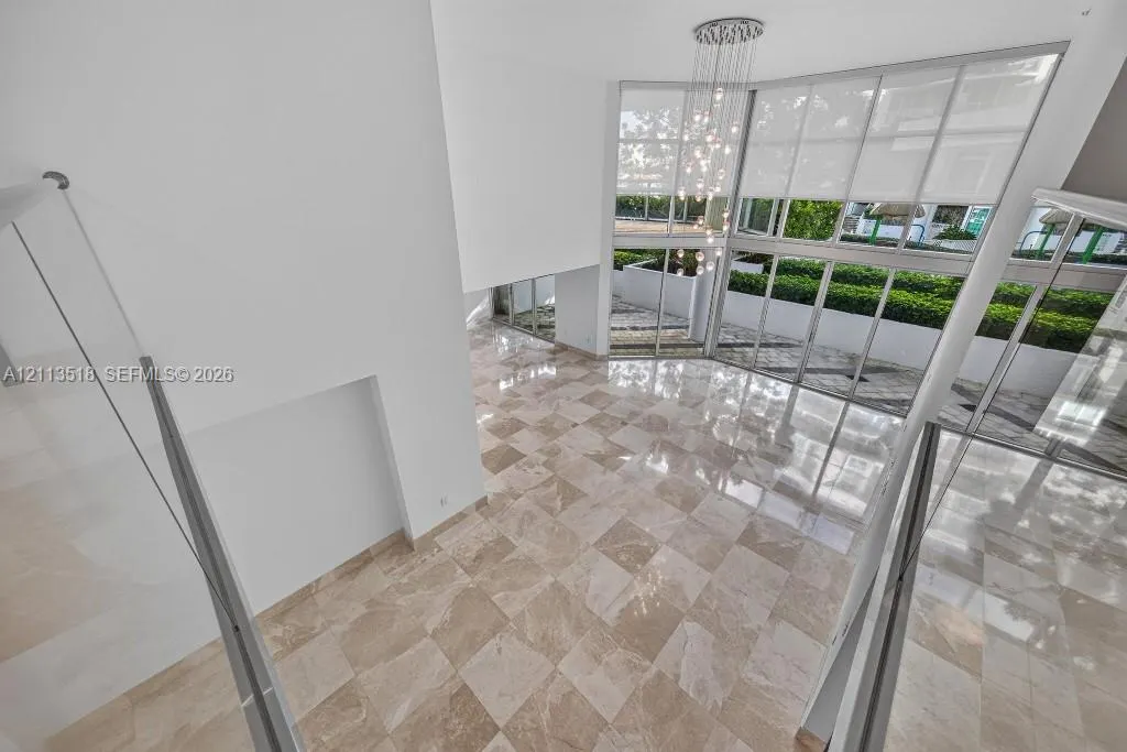3131 NE 188th Street #1-303